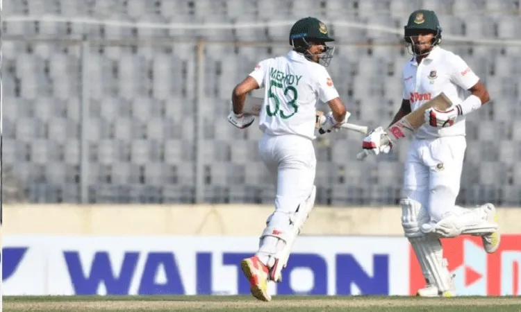 ৩৬৯ রানে থামলো বাংলাদেশ, লিড ১৫৫