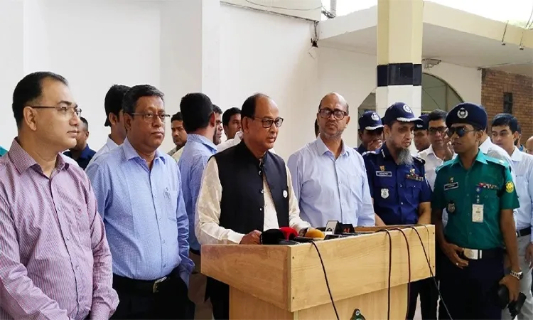 টিকিট ছাড়া ট্রেন ভ্রমণের সুযোগ নেই:রেলমন্ত্রী