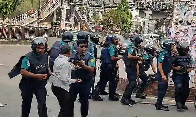 ঢাকায় সংঘর্ষ: পুলিশের তিন মামলায় গয়েশ্বরসহ আসামি ৫০০