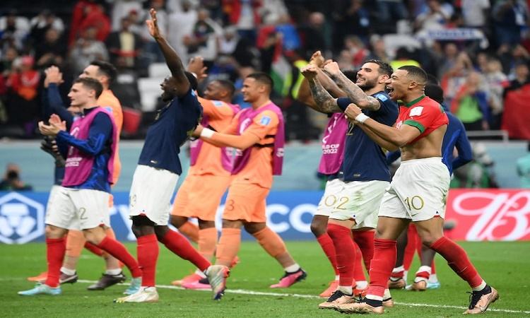 France end Morocco dream to set up Argentina final
