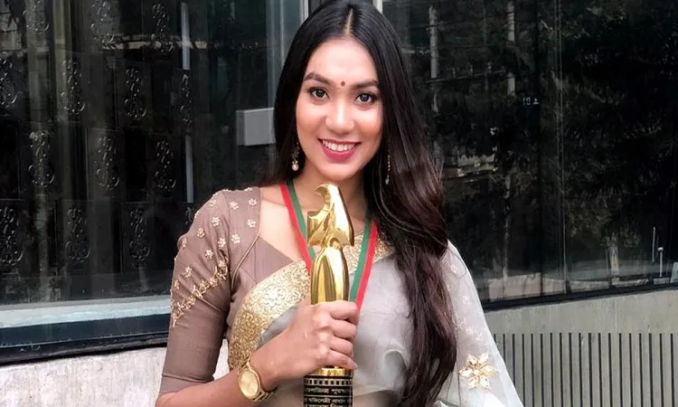 ‘জয় বাংলা ধ্বনি’ থেকে সরে দাঁড়ালেন সুনেরাহ