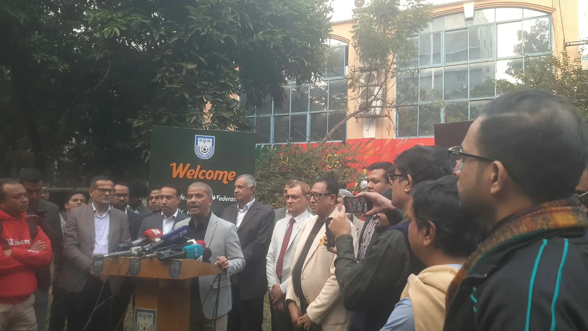 নিরাপত্তা নিয়ে আইসিসির তিন পর্যবেক্ষণ, অনড় ক্রীড়া উপদেষ্টা