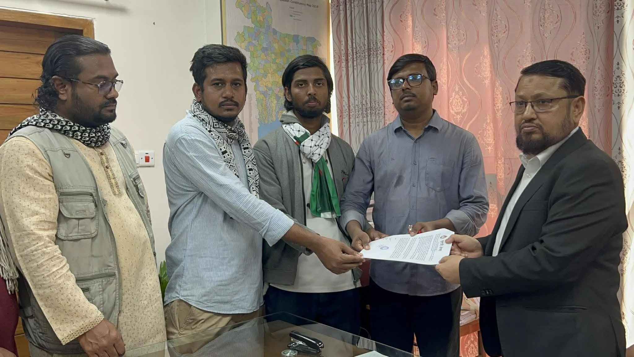 জুলাই ঐক্যের ইসিতে স্মারকলিপি