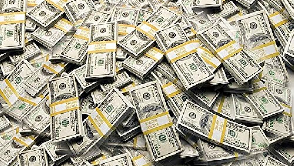 بعد تصريحات صندوق النقد سعر الدولار رسميًا وفي السوق السوداء اليوم
