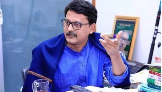 খালেদা জিয়ার চিকিৎসা নিয়ে মানুষের মাথা ব্যাথা নেই : খালিদ মাহমুদ