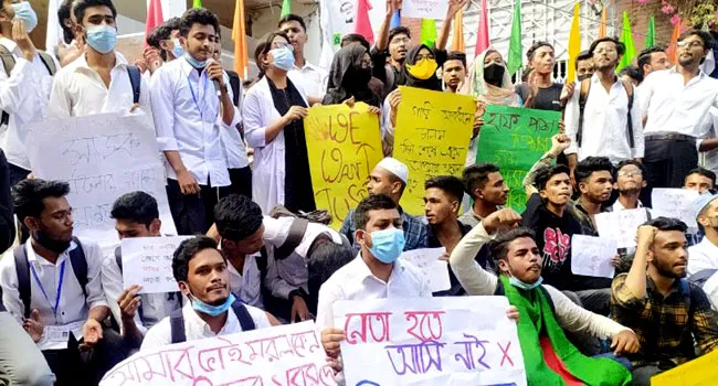 চট্টগ্রামে হাফ ভাড়া ১১ ডিসেম্বর থেকে কার্যকর