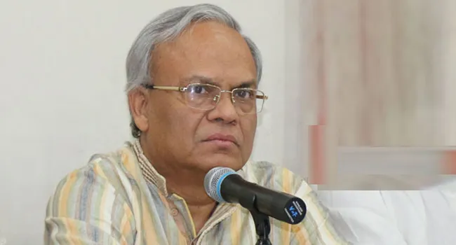 খালেদা জিয়া চরম সঙ্কটময় মুহূর্ত পার করছেন : রিজভী