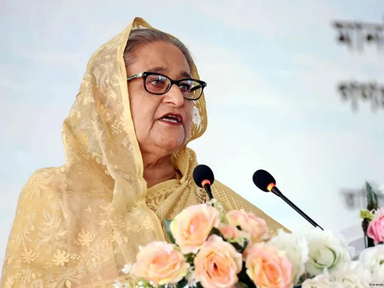 মাঠে ফসল ফলানো গৌরবের, লজ্জার নয় : প্রধানমন্ত্রী