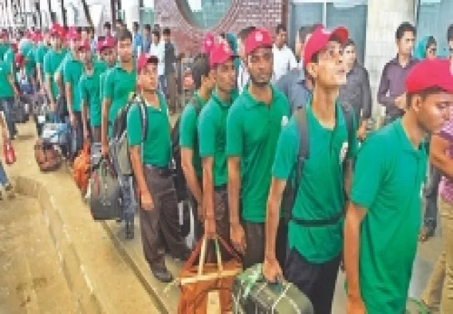সরাসরি রিক্রুটিং এজেন্সির মাধ্যমে বিদেশে যায় ৪.৬%