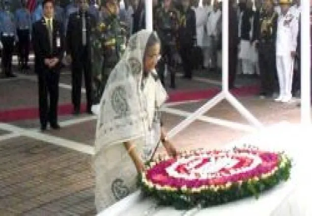 বঙ্গবন্ধুর মাজারে প্রধানমন্ত্রী শ্রদ্ধা