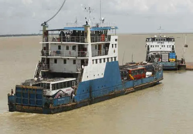 পাটুরিয়া-দৌলতদিয়ায় ফেরি চলাচল স্বাভাবিক