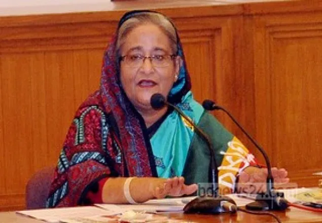 ‘খালেদার জলাতঙ্ক হয়েছে’