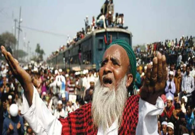 আজ আখেরি মোনাজাত