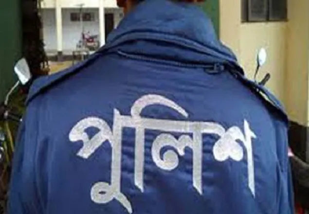খুলনায় ছাত্র নির্যাতনে পুলিশের ক্যাম্প ইনচার্জ প্রত্যাহার