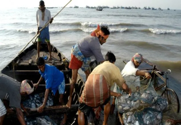 ১৭৮ ভারতীয় জেলেকে ফেরত পাঠালো বাংলাদেশ