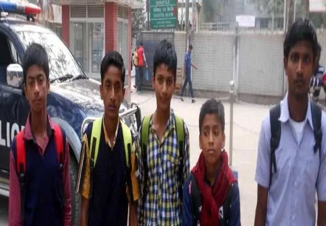 দেশে ফিরলো ভারতে পাচার হওয়া ৫ বাংলাদেশি কিশোর