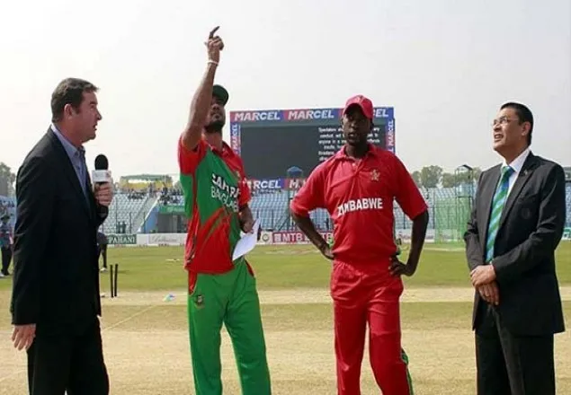 টস জিতে ব্যাটিংয়ে জিম্বাবুয়ে