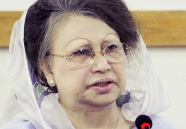 খালেদার বিরুদ্ধে রাষ্ট্রদ্রোহ মামলার অনুমতি