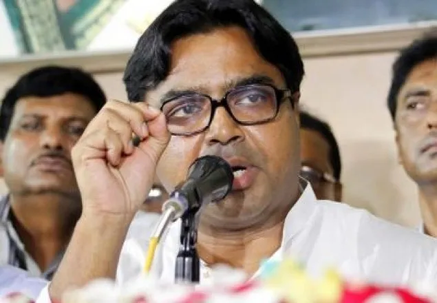 ‘ঢাকার সব রাস্তায় এলইডি লাইট বসবে’