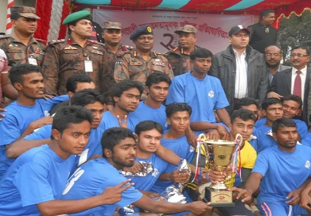 শার্শায় মাদক বিরোধী প্রচারনায় বিজিবির ফুটবল ম্যাচ