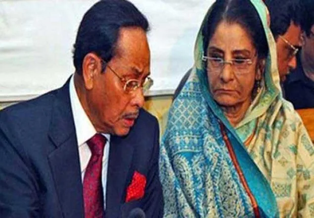 সরকার থেকে ফায়দা হাসিলের চেষ্টা এরশাদ ও রওশনের