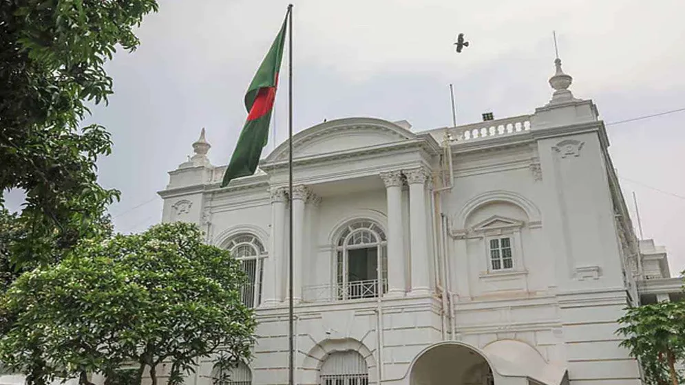 ‘জিয়াউল আহসান নিজেই মাথায় গুলি করে একজনকে পানিতে ফেলে দেন’