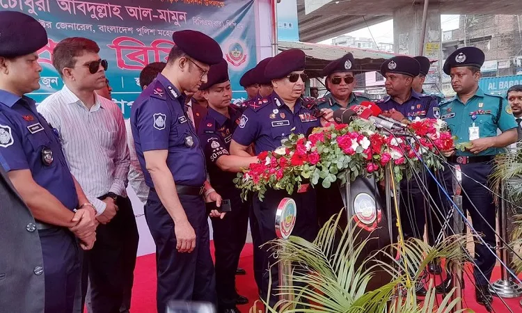 পশুবাহী গাড়ি গন্তব্যে যেতে বাধা দিলে কঠোর ব্যবস্থা: আইজিপি