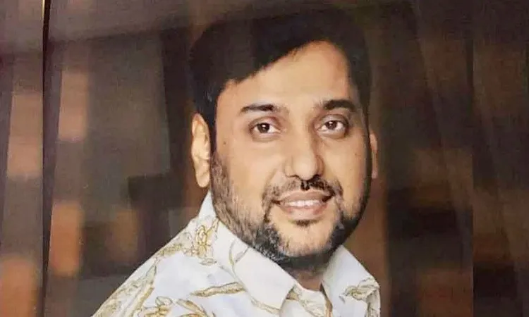 সম্রাটের বিদেশ যাওয়া ঠেকাতে হাইকোর্টে দুদক