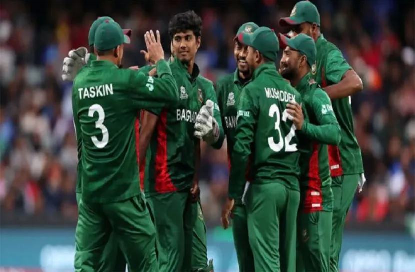 হাসানের ফাইফার, আয়ারল্যান্ড ১০১ রানে অলআউট