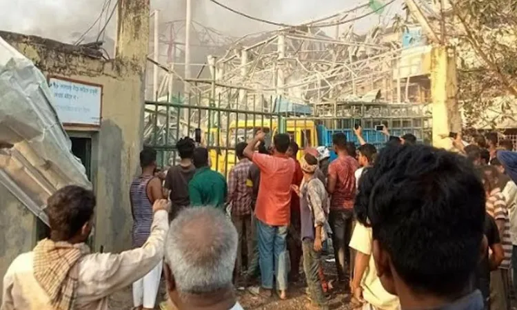সীতাকুণ্ডে অক্সিজেন প্ল্যান্টে বিস্ফোরণে নিহত ৫