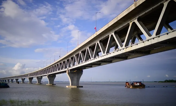 Hun Sen congratulates Sheikh Hasina  as successfully implementing Padma Bridge