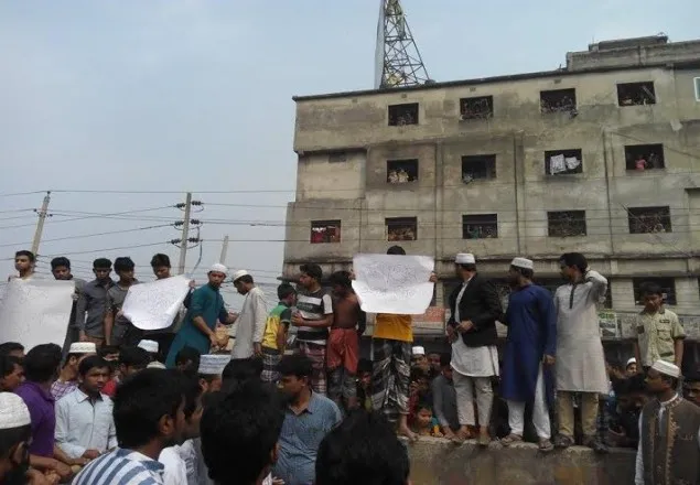 টঙ্গীতে বাসচাপায় মাদ্রাসাছাত্র নিহত, মহাসড়ক অবরোধ