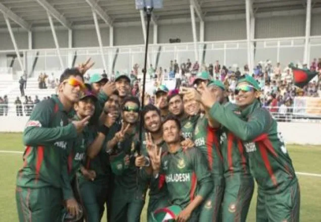 নেপালকে ৬ উইকেটে হারিয়ে সেমিতে বাংলাদেশ