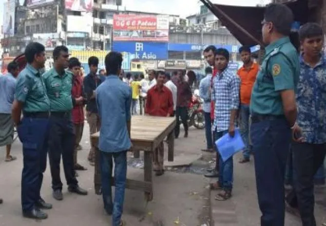 মিরপুর-১০ নম্বরে ফুটপাত দখলমুক্ত