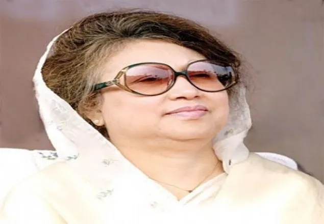 অসুস্থতার কারণে কাল আদালতে যাচ্ছেন না খালেদা