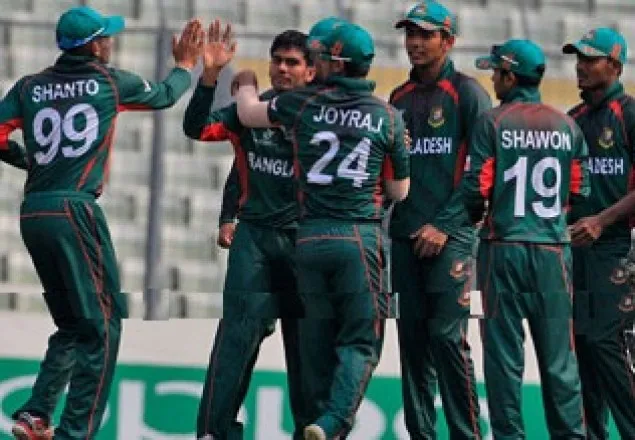 ওয়েস্ট ইন্ডিজ শিবিরে মিরাজের জোড়া আঘাত