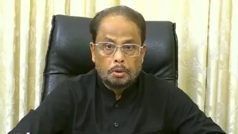 জাপায় জি এম কাদেরের চেয়ারম্যান হিসেবে দায়িত্ব পালনে বাধা নেই