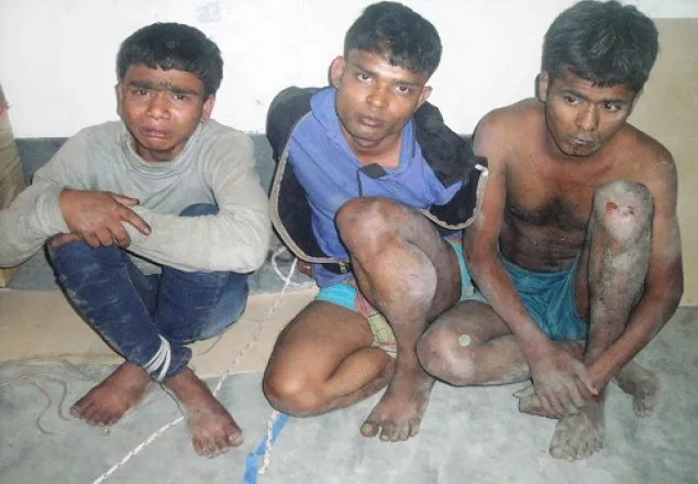 গাজীপুরে পালানোর সময় ৩ ডাকাত আটক