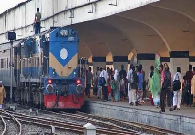 রেলের নতুন ভাড়া কার্যকর হচ্ছে আজ