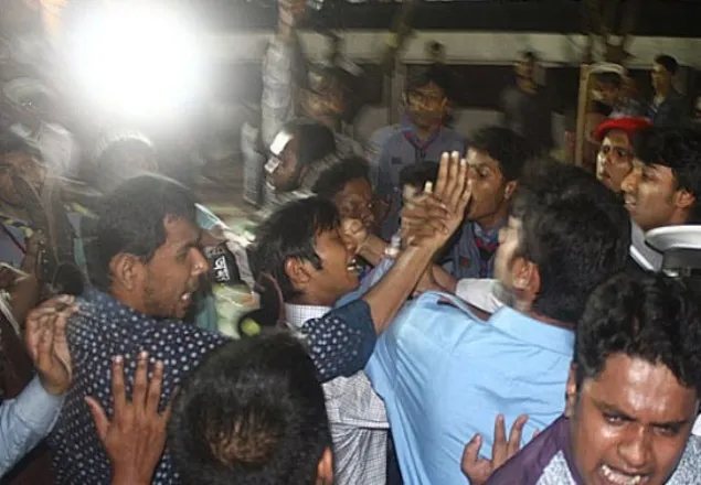 বিএনপি কর্মীদের সঙ্গে স্বেচ্ছাসেবীদের হাতাহাতি