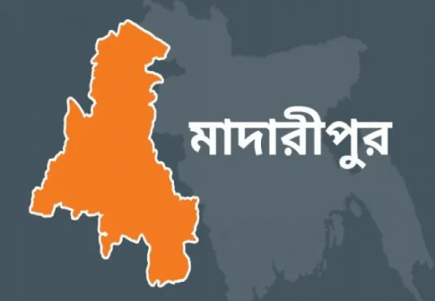 শহীদ মিনারে আ’লীগের দুইপক্ষের হাতাহাতি