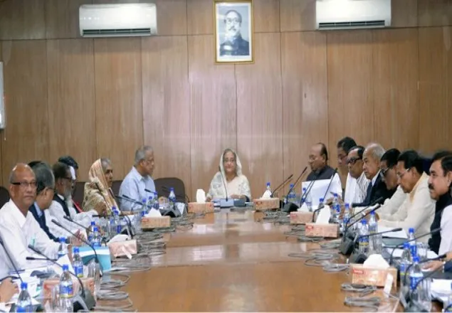 শতবর্ষী বৃক্ষ সংরক্ষণে আইন হচ্ছে