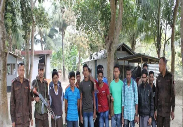 বেনাপোল সীমান্তে ২০ বাংলাদেশি আটক