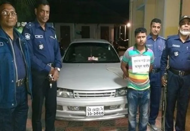 প্রাইভেট কারসহ গাড়ি চোর আটক
