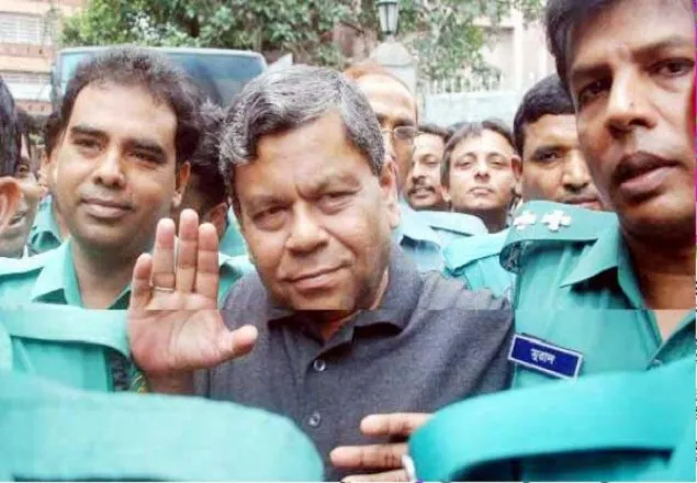 শওকত মাহমুদকে আবারো শ্যোন অ্যারেস্ট: ক্ষুব্ধ সাংবাদিক নেতারা