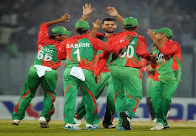  'টাইগারদের নিয়ন্ত্রণে ম্যাচে'