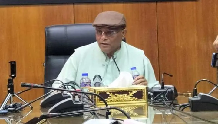 হিরো আলমকে অভিনন্দন জানালেন তথ্যমন্ত্রী