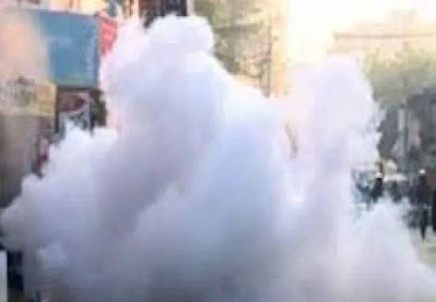 পাকিস্তানে আত্মঘাতী বোমা হামলায় নিহত ৮