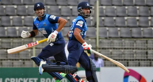 বরিশালকে হারিয়ে  জয় পেল নাসিরের ঢাকা