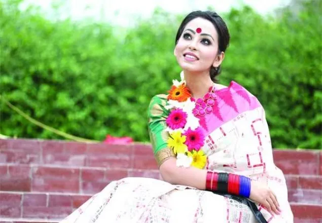 মসলিনের সৌন্দর্যে হৃদয় জয়ের কাহিনি 